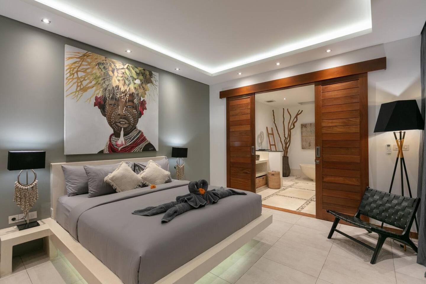 4 Bd Villa With Large Garden, Pool In Seminyak Exterior foto